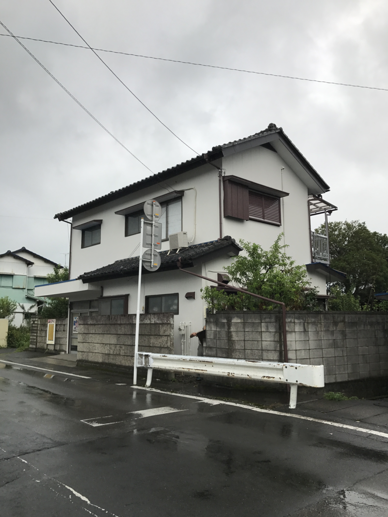 栃木市　Ｋ様邸　外壁塗装・ケラバ板金包み・戸袋改修のサムネイル